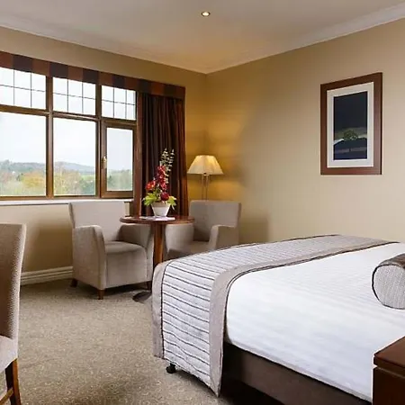 The Brehon & 4*