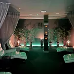 Hotel The Brehon &