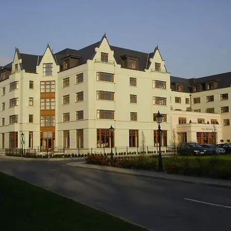The Brehon & 4*