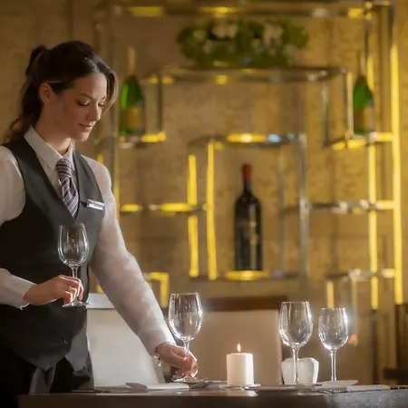 The Brehon & Otel
