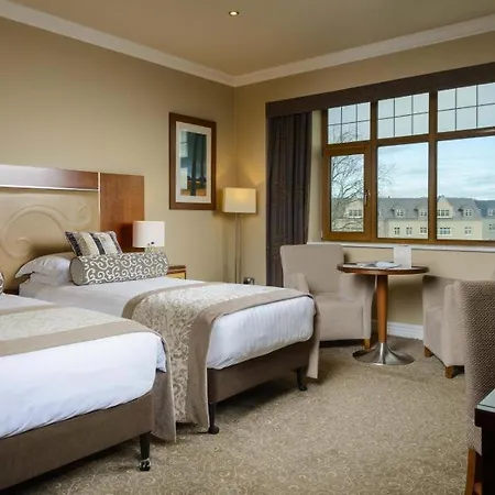The Brehon & 4*