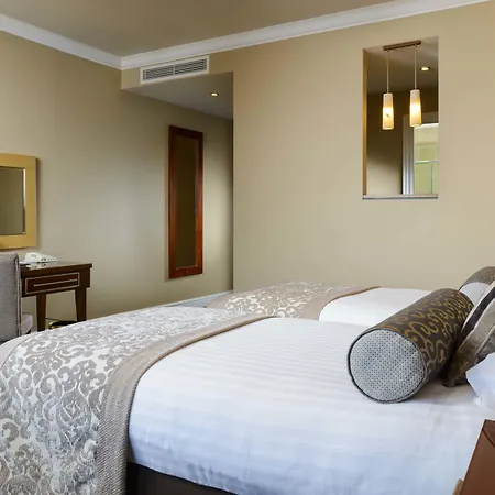 The Brehon & Hotel 4*