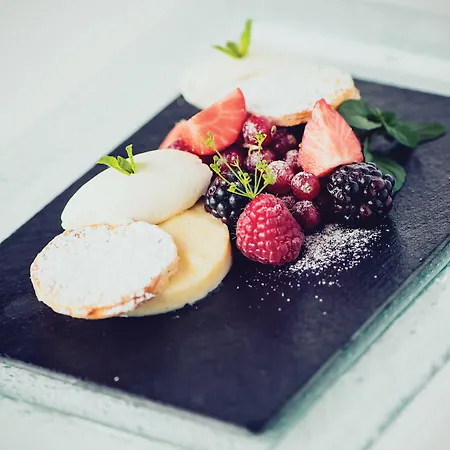 Hotel The Brehon & Killarney