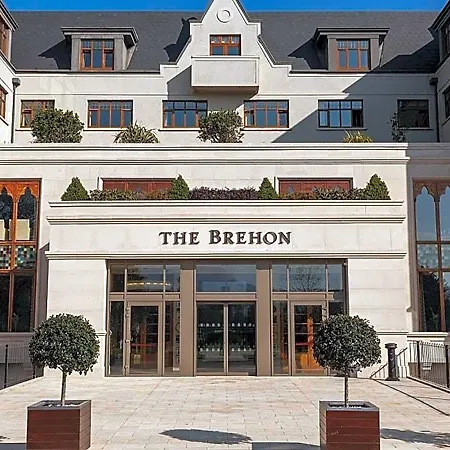 The Brehon & فندق