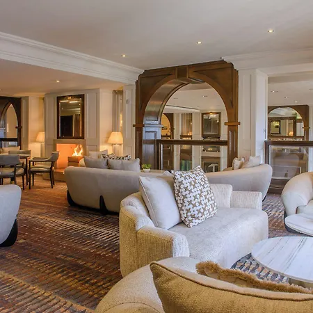 The Brehon & 4*