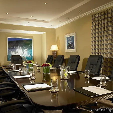 Hotel The Brehon &