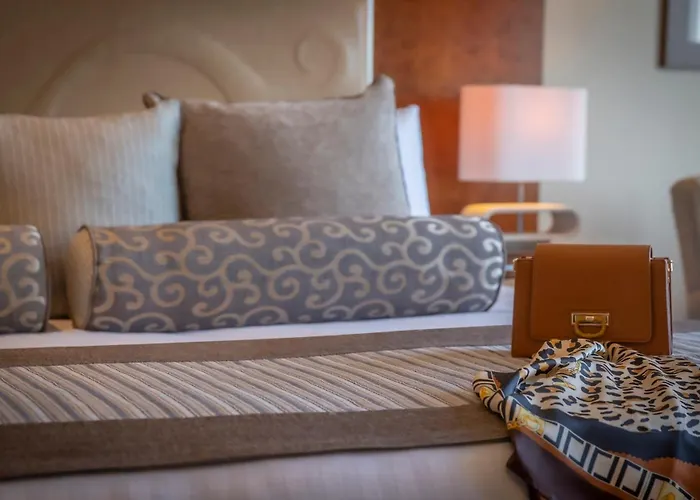 The Brehon & ホテル