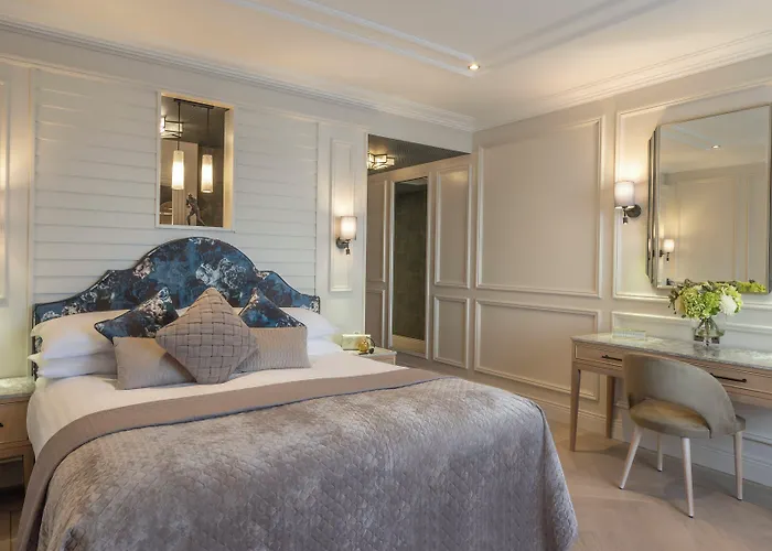 Hotel The Brehon & Killarney