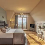 The Brehon & Szálloda 4*