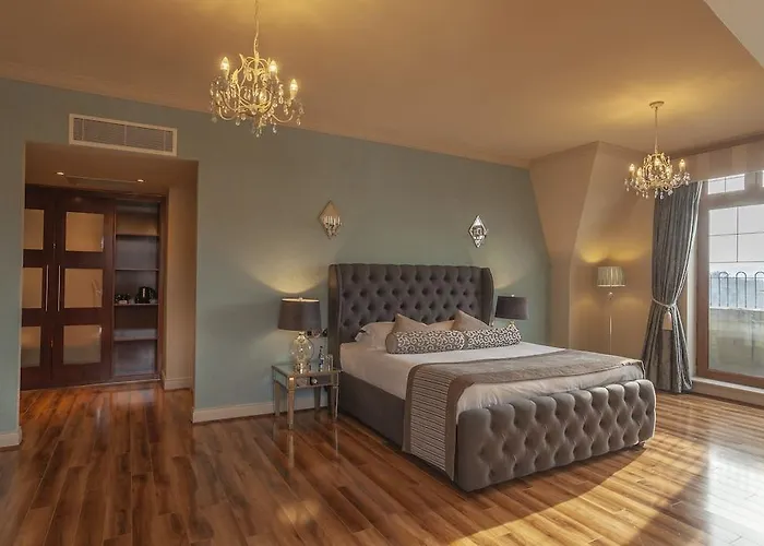 The Brehon & 4* Killarney